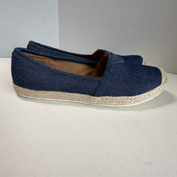 Comfortiva Navy denim espadrille flats with a jute-wrapped sole Size 8.5 M - Picture 3 of 7